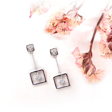 將圖片載入圖庫檢視器 18K白金鑽石耳環
