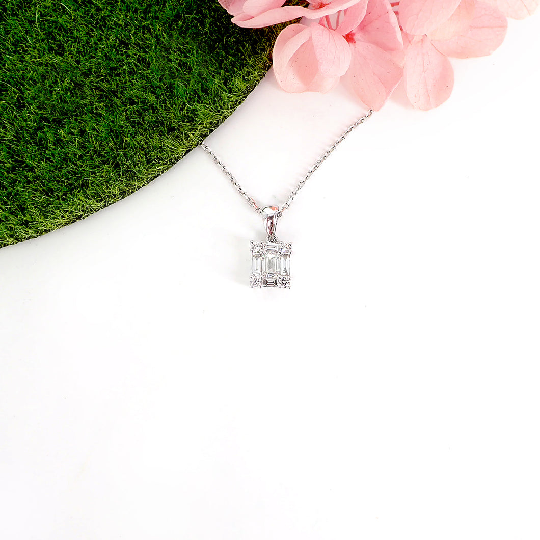 18K白金長方形鑽石吊墜